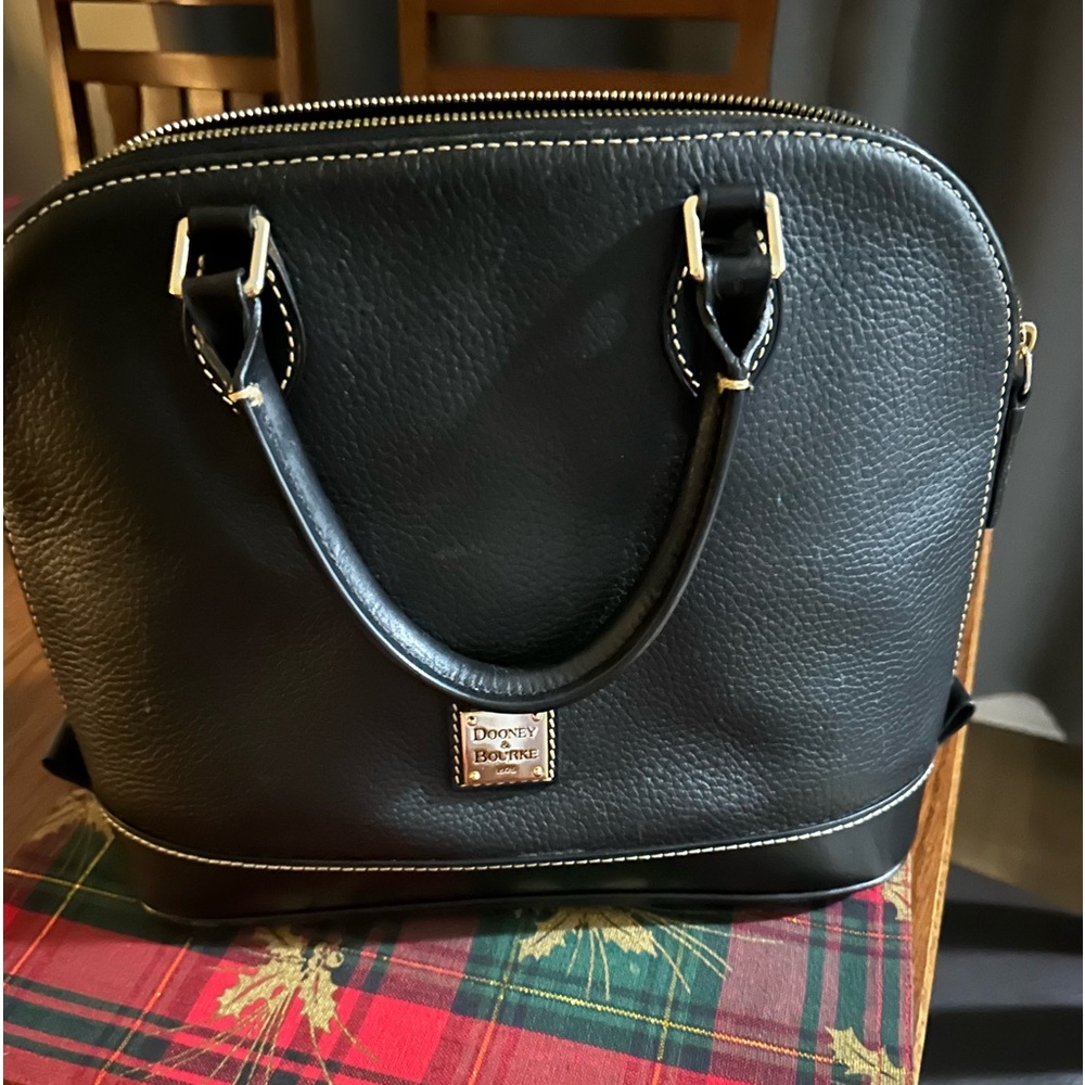 DOONEY & BOURKE SATCHEL
